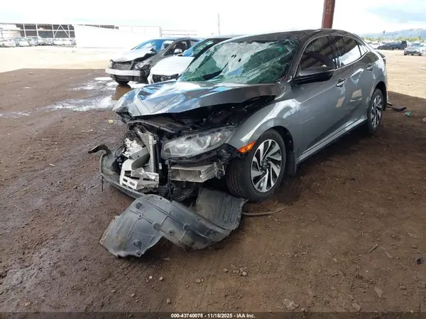 SHHFK7H21JU225189 2018 HONDA CIVIC - Image 2