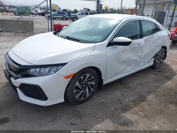 SHHFK7H21JU227590 2018 HONDA CIVIC - Image 2