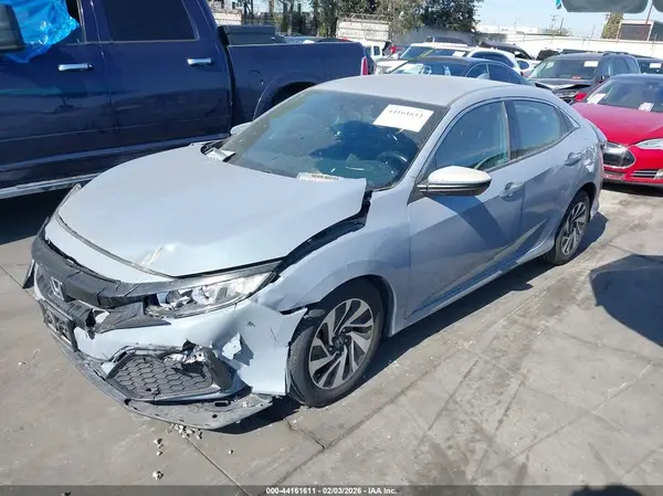 SHHFK7H22JU425899 2018 HONDA CIVIC - Image 2