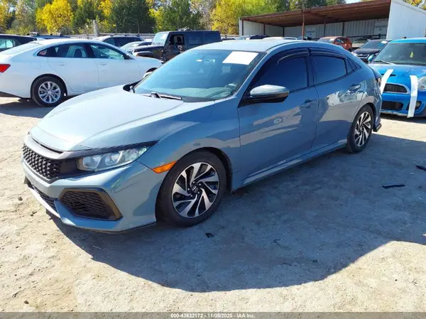 SHHFK7H23JU208622 2018 HONDA CIVIC - Image 2