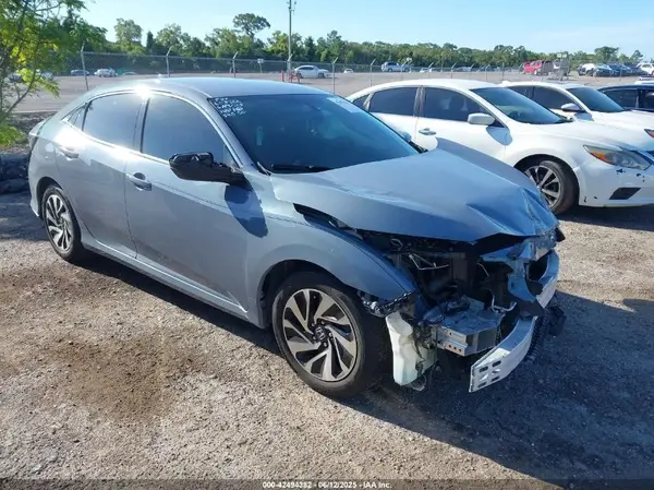 SHHFK7H25JU232923 2018 HONDA CIVIC - Image 1