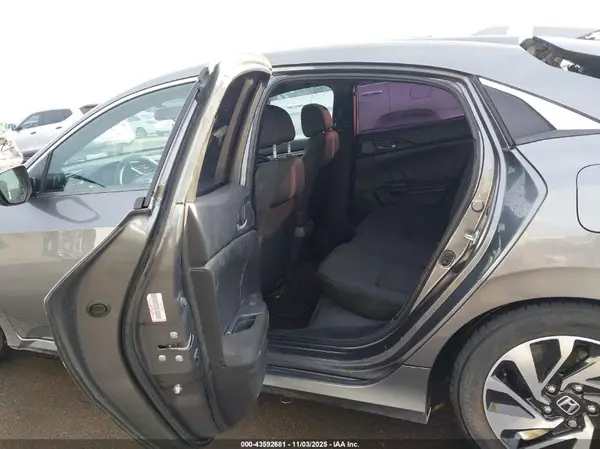 SHHFK7H26HU421476 2017 HONDA CIVIC - Image 8