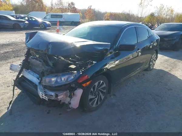 SHHFK7H26JU306625 2018 HONDA CIVIC - Image 2