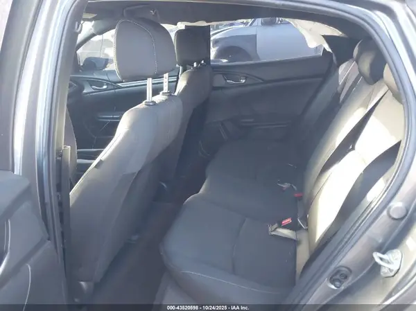 SHHFK7H26JU411388 2018 HONDA CIVIC - Image 8