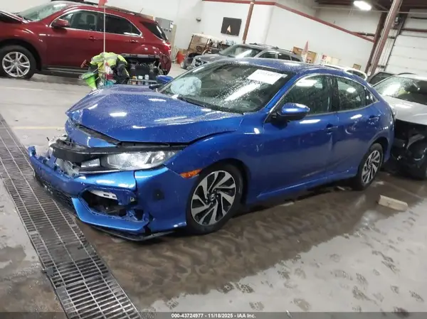 SHHFK7H26JU413495 2018 HONDA CIVIC - Image 2