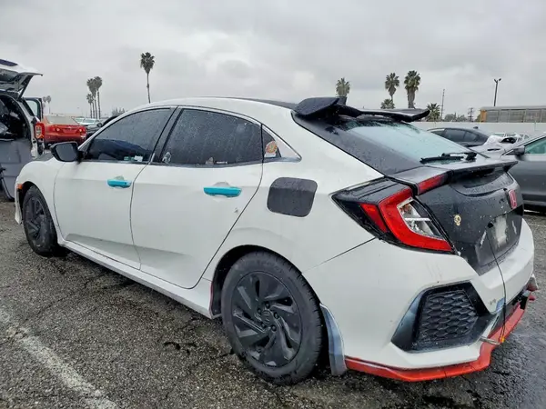 SHHFK7H26JU424318 2018 HONDA CIVIC - Image 2