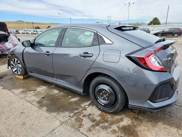 SHHFK7H27JU432749 2018 HONDA CIVIC - Image 2
