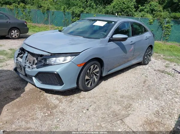 SHHFK7H28HU420829 2017 HONDA CIVIC - Image 2