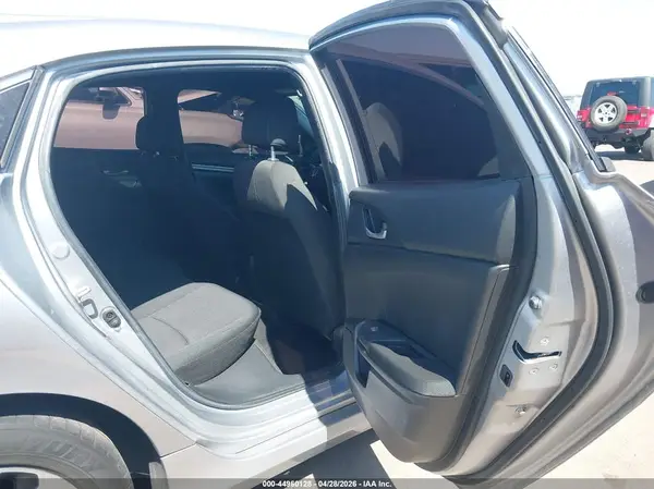 SHHFK7H29HU414263 2017 HONDA CIVIC - Image 8