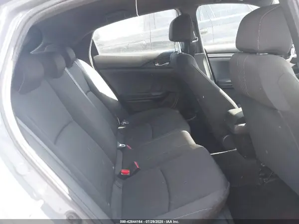 SHHFK7H29JU217213 2018 HONDA CIVIC - Image 8