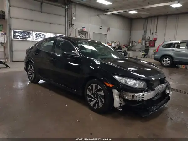 SHHFK7H29JU418190 2018 HONDA CIVIC - Image 1