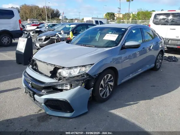 SHHFK7H30KU422168 2019 HONDA CIVIC - Image 2
