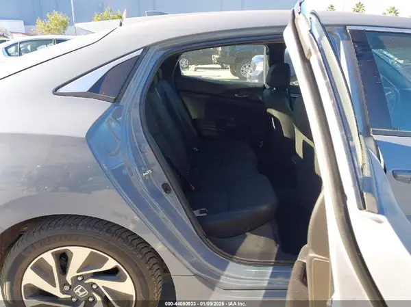 SHHFK7H34KU408712 2019 HONDA CIVIC - Image 8