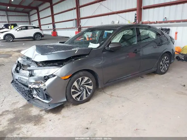 SHHFK7H37KU204244 2019 HONDA CIVIC - Image 2