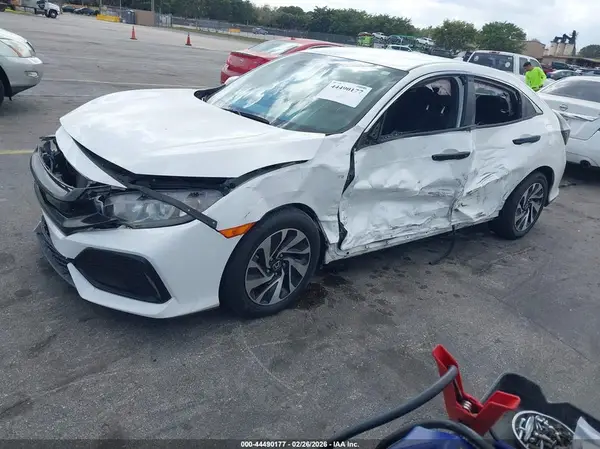 SHHFK7H39KU211955 2019 HONDA CIVIC - Image 2