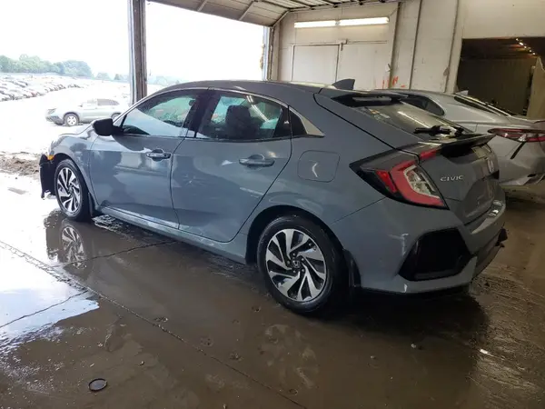 SHHFK7H3XKU204285 2019 HONDA CIVIC - Image 2