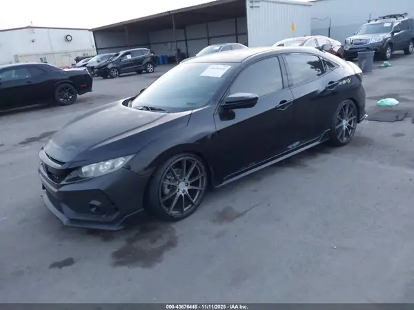 SHHFK7H40JU224228 2018 HONDA CIVIC - Image 2
