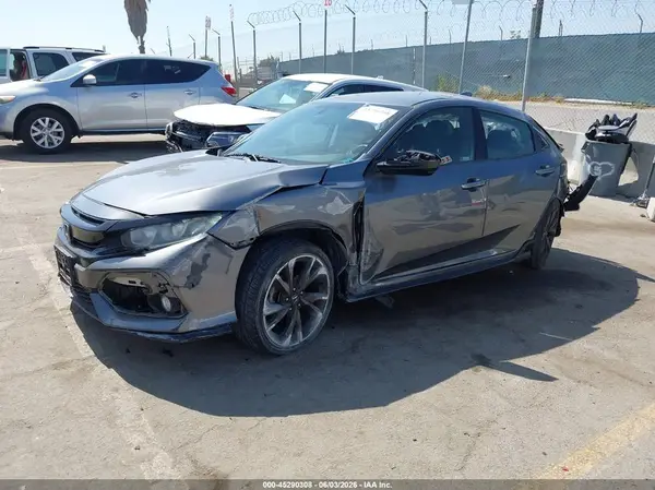 SHHFK7H40JU413669 2018 HONDA CIVIC - Image 2