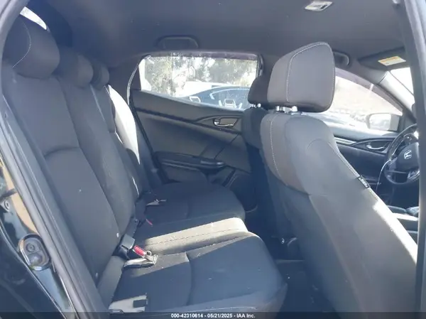 SHHFK7H40KU415472 2019 HONDA CIVIC - Image 8