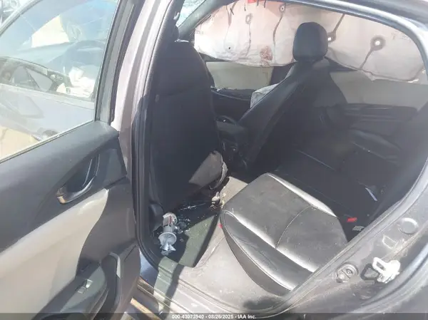 SHHFK7H41JU216767 2018 HONDA CIVIC - Image 8