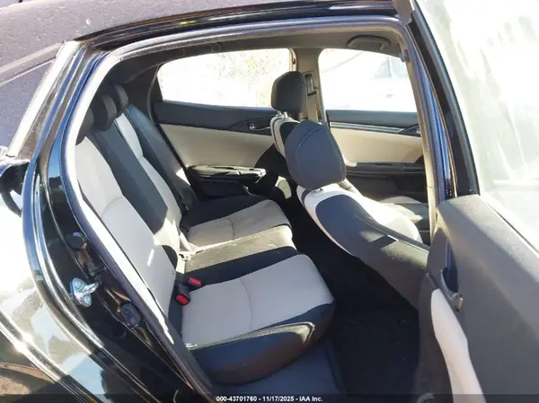 SHHFK7H42JU410031 2018 HONDA CIVIC - Image 8