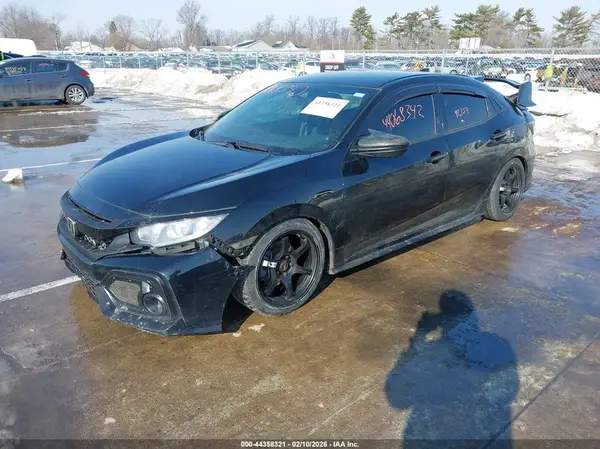 SHHFK7H42JU410918 2018 HONDA CIVIC - Image 2