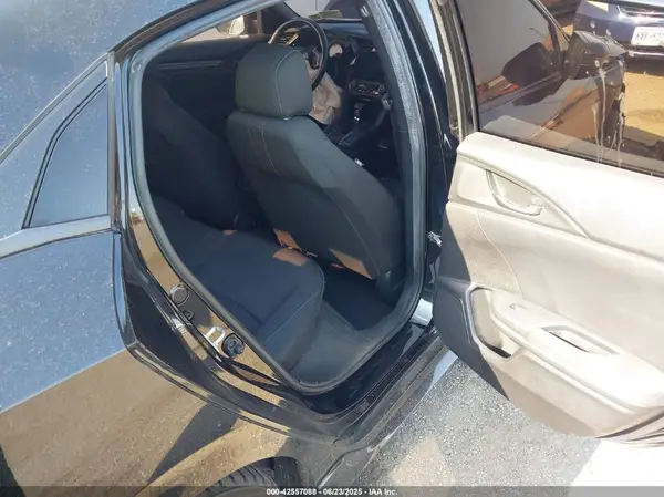 SHHFK7H42JU412457 2018 HONDA CIVIC - Image 8