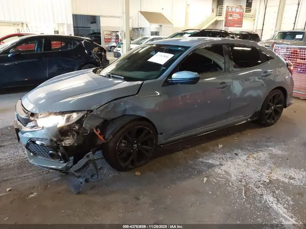 SHHFK7H42JU419117 2018 HONDA CIVIC - Image 2