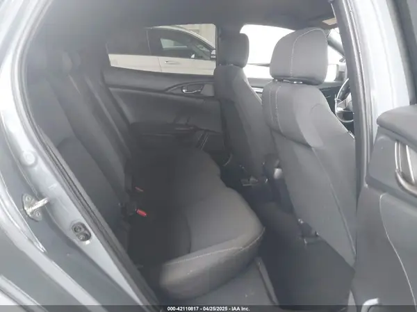 SHHFK7H42KU423590 2019 HONDA CIVIC - Image 8