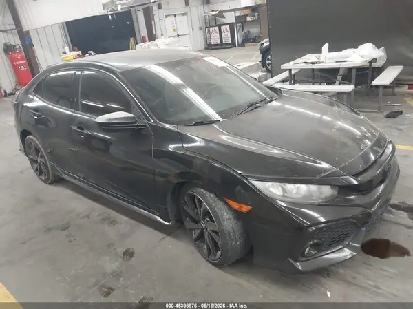SHHFK7H43JU418252 2018 HONDA CIVIC - Image 1