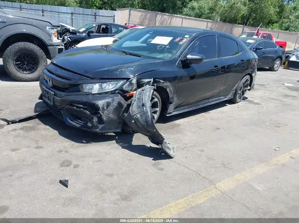 SHHFK7H43KU411898 2019 HONDA CIVIC - Image 2