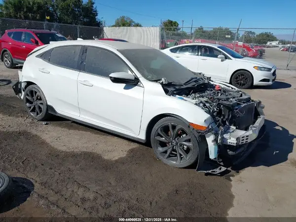SHHFK7H44HU213825 2017 HONDA CIVIC - Image 1