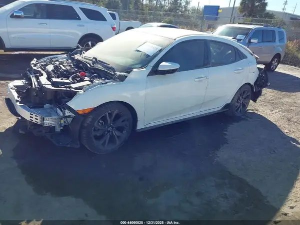 SHHFK7H44HU213825 2017 HONDA CIVIC - Image 2