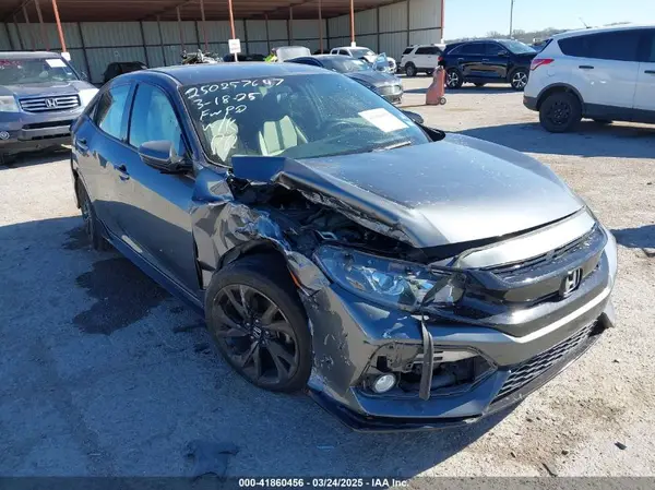 SHHFK7H44JU215077 2018 HONDA CIVIC - Image 1