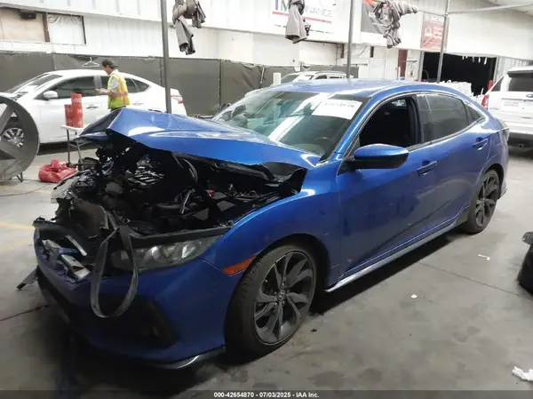 SHHFK7H44JU224734 2018 HONDA CIVIC - Image 2