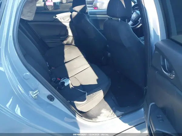 SHHFK7H44JU229660 2018 HONDA CIVIC - Image 8