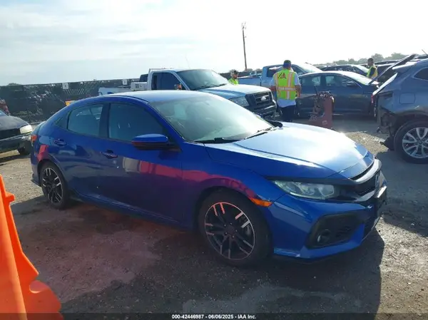 SHHFK7H44JU233952 2018 HONDA CIVIC - Image 1