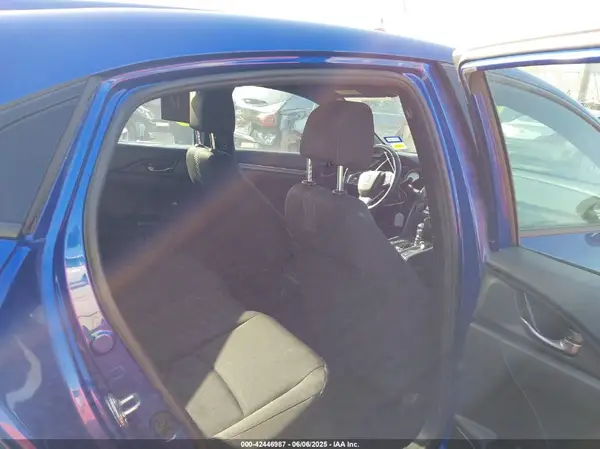 SHHFK7H44JU233952 2018 HONDA CIVIC - Image 8