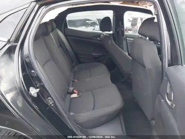 SHHFK7H44JU237225 2018 HONDA CIVIC - Image 8