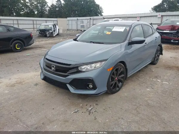 SHHFK7H44JU239718 2018 HONDA CIVIC - Image 2