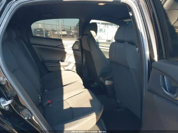 SHHFK7H44JU424724 2018 HONDA CIVIC - Image 8