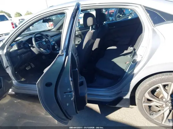 SHHFK7H44JU432242 2018 HONDA CIVIC - Image 8