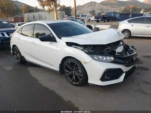 SHHFK7H44JU432502 2018 HONDA CIVIC - Image 1