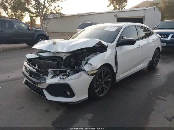 SHHFK7H44JU432502 2018 HONDA CIVIC - Image 2