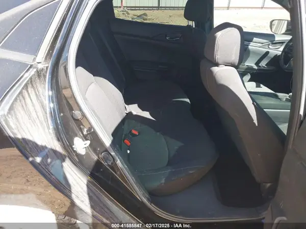 SHHFK7H45JU203827 2018 HONDA CIVIC - Image 8