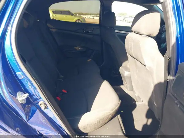 SHHFK7H45JU211877 2018 HONDA CIVIC - Image 8