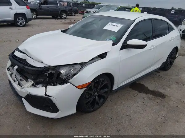 SHHFK7H45JU228095 2018 HONDA CIVIC - Image 2