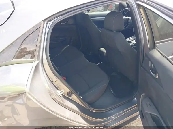 SHHFK7H45JU239677 2018 HONDA CIVIC - Image 8