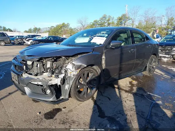 SHHFK7H45JU410041 2018 HONDA CIVIC - Image 2