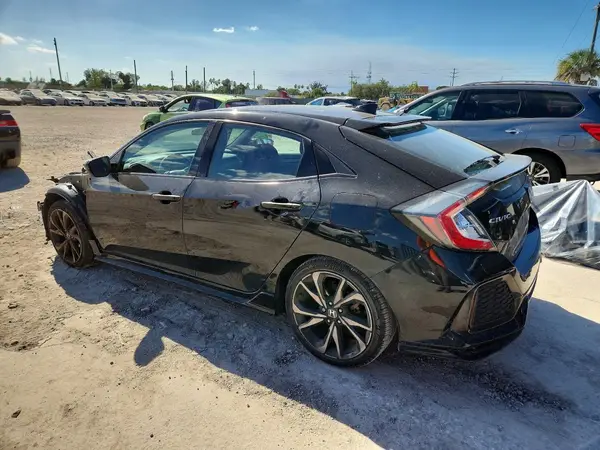 SHHFK7H45JU416390 2018 HONDA CIVIC - Image 2
